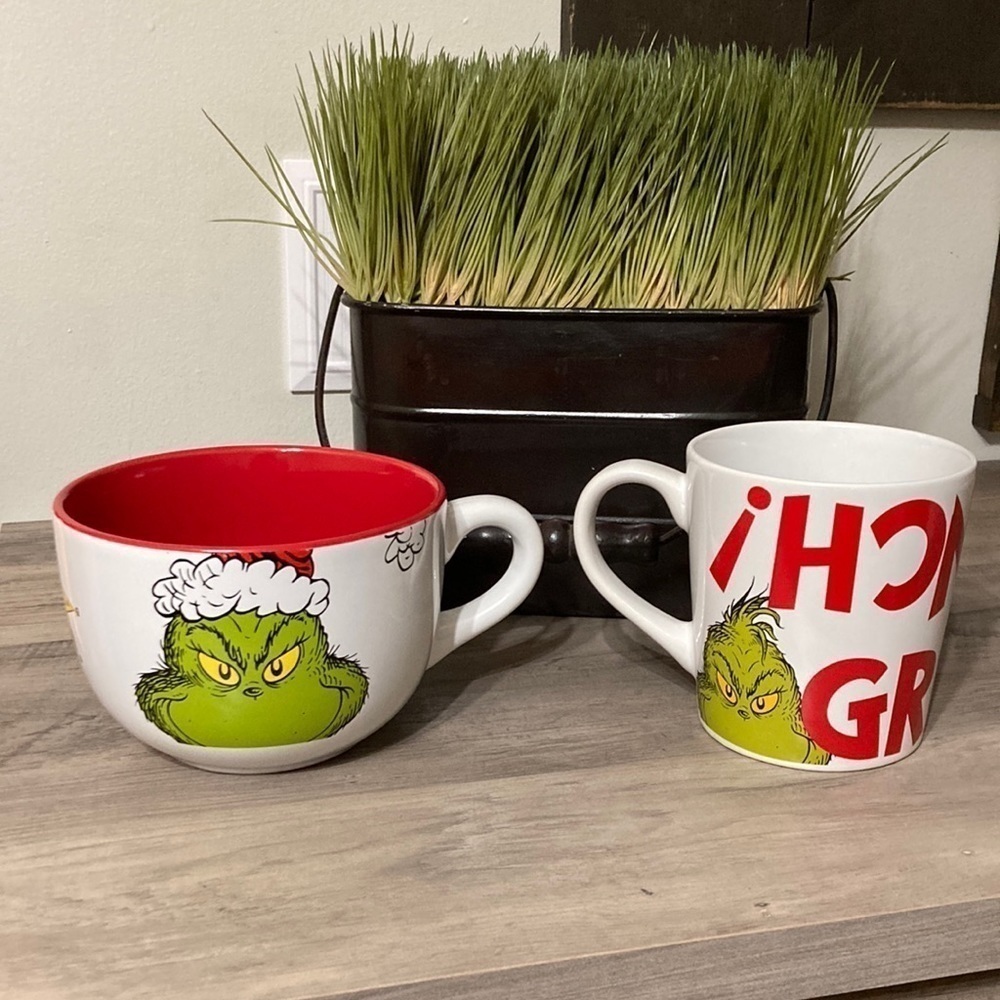 DR SEUSS THE GRINCH SOUP MUG & COFFEE CHRISTMAS MUG PRE OWNED EUC